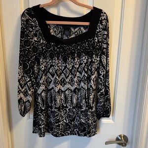 Saint Tropez West Black and White Geometric Blouse